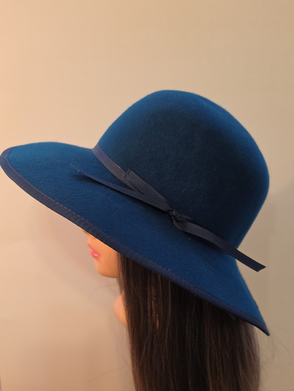 Wide Brim Adjustable Felt Hat in Teal - Picture 2 of 5